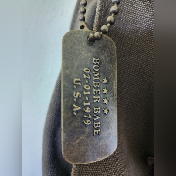 Bomber Babe Brown Canvas Messenger Bag - Picture 7 of 9